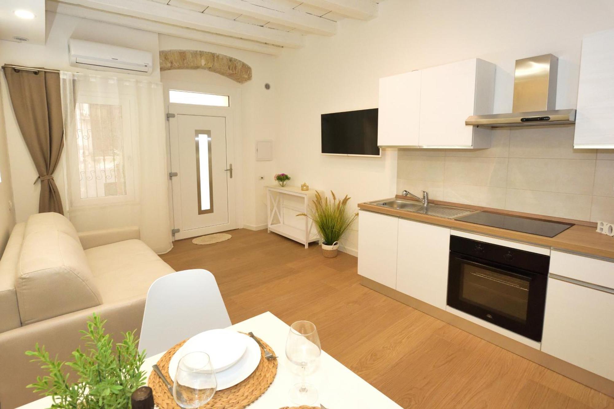 Caba'S Apartment Best Vacation Ever Каляри Екстериор снимка